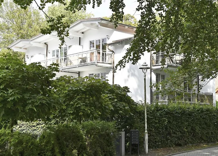 Strandwohnungen - Wg07 Mit 2 Balkonen Appartement Sellin (Rugen)